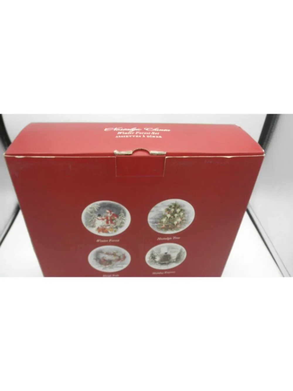 Nostalgic Santa Pottery Barn 10-1/2 Inch Dinner Plates Set of 4 Pattern PBANOS